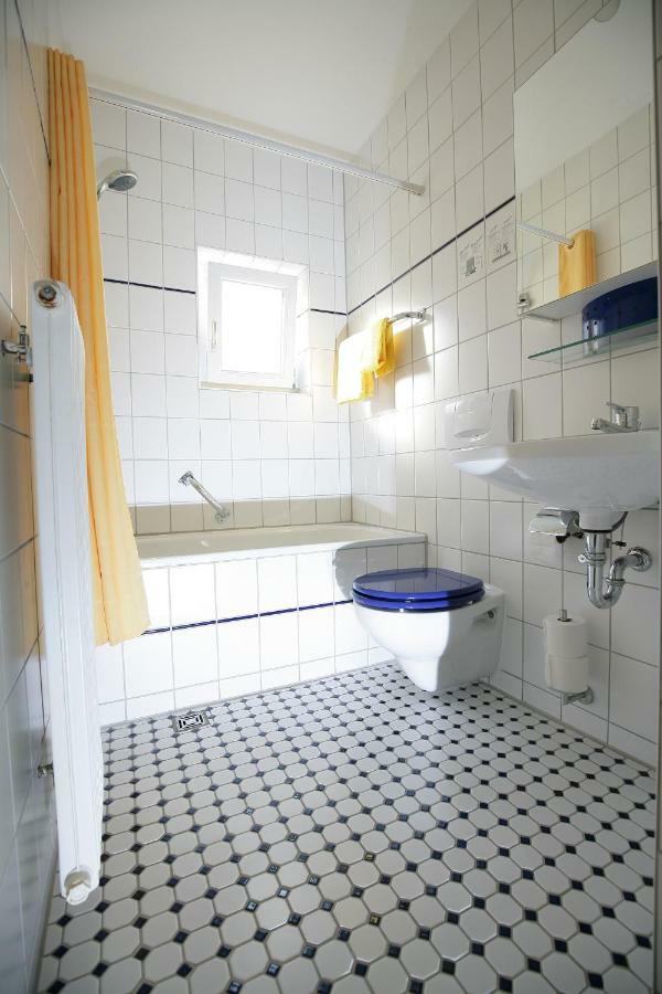 Hotel Am Baronenwald Göppingen Zewnętrze zdjęcie