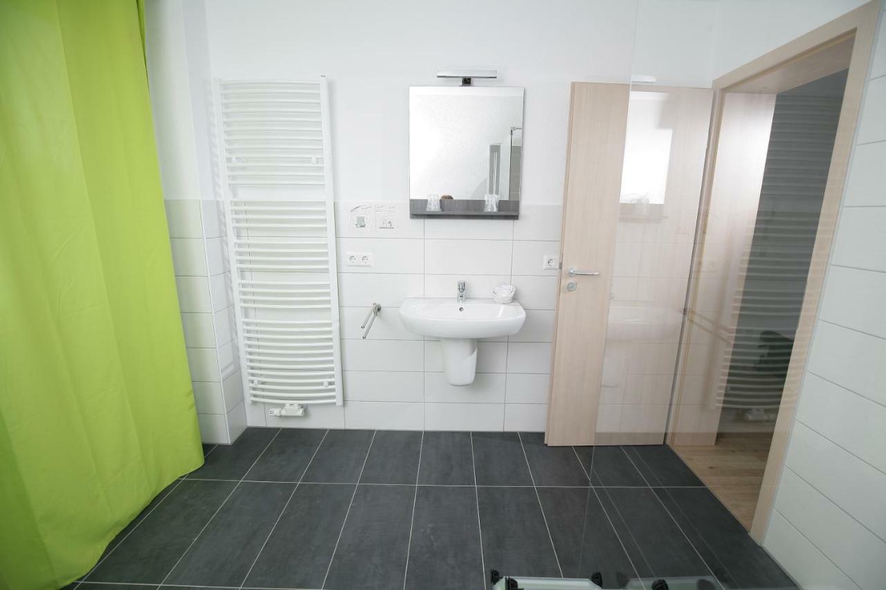 Hotel Am Baronenwald Göppingen Zewnętrze zdjęcie