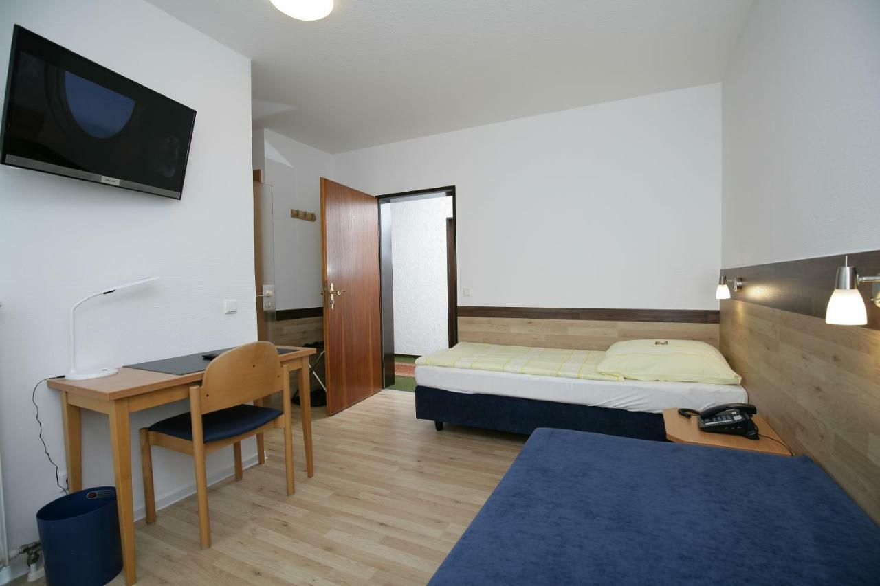 Hotel Am Baronenwald Göppingen Zewnętrze zdjęcie