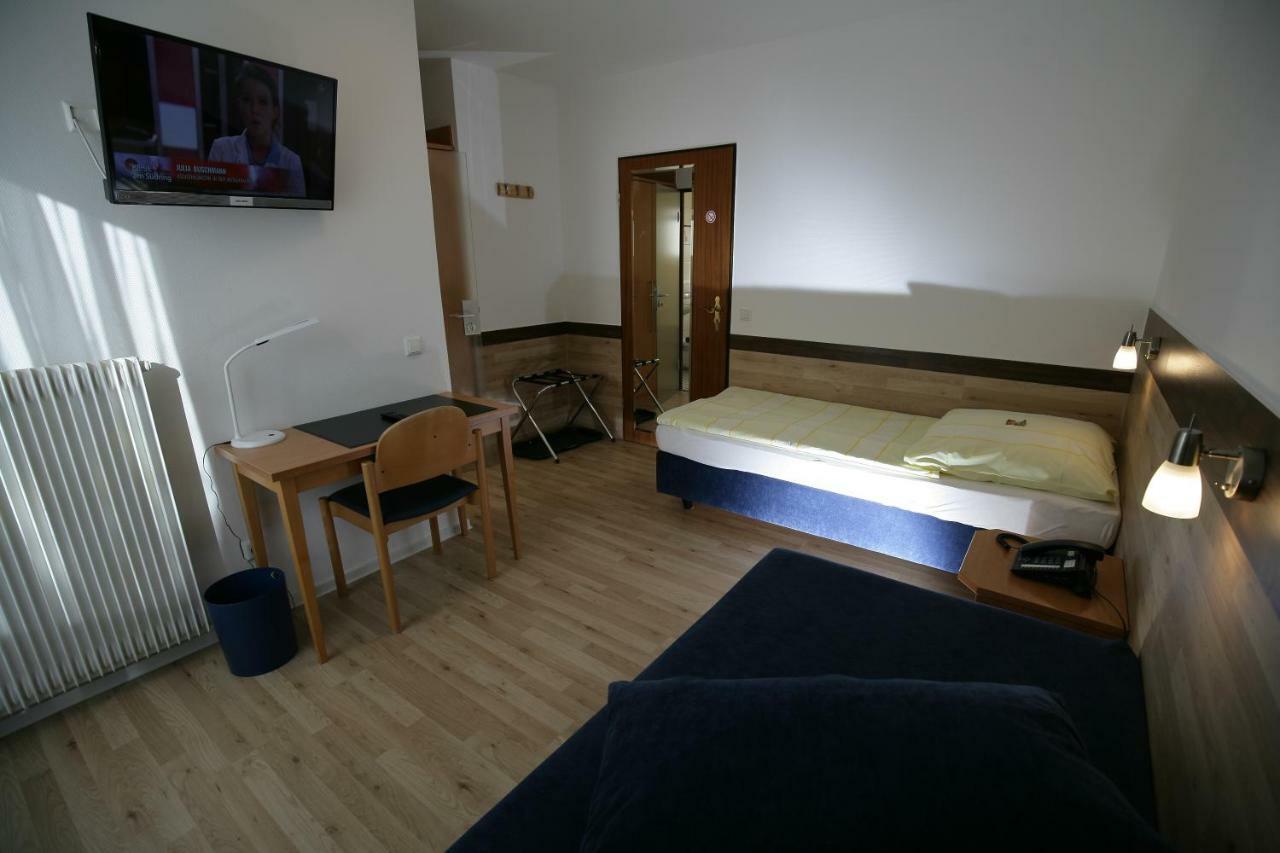 Hotel Am Baronenwald Göppingen Zewnętrze zdjęcie