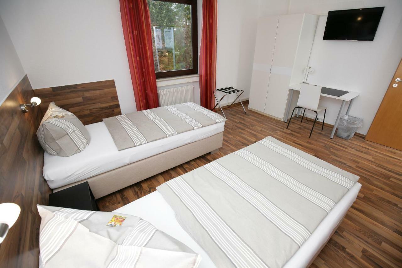 Hotel Am Baronenwald Göppingen Zewnętrze zdjęcie