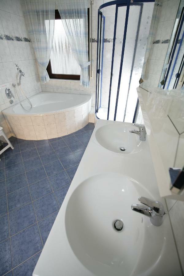 Hotel Am Baronenwald Göppingen Zewnętrze zdjęcie